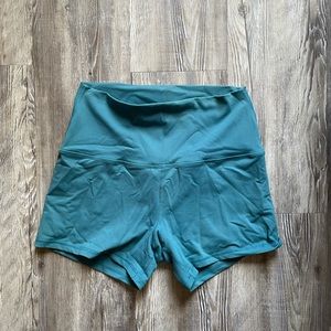 Born primitive new heights shorts